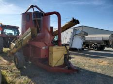 New Holland 358 Grinder Mixer