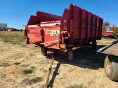 Gehl 940 Forage Wagon