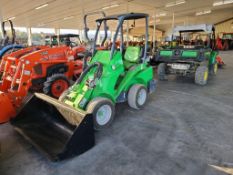 2014 Avant 420 Mini Wheel Loader 'Ride & Drive'