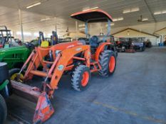 Kubota L3560 Compact Loader Tractor 'Ride & Drive'