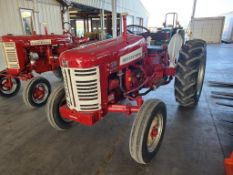 1958 International 330 Utility Antique Tractor 'Runs & Operates'