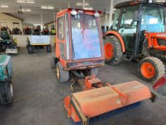 Kubota F2560 Front Deck Tractor 'Ride & Drive'