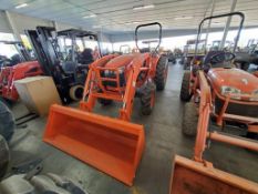 Kubota L4600 Compact Loader Tractor 'Ride & Drive'
