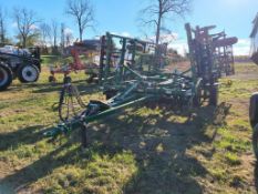 Great Plains 8321DV Field Cultivator
