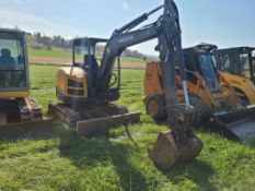 2019 Volvo ECR40D Mini Excavator 'Ride & Drive'