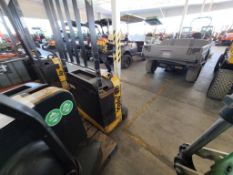 2012 Yale MPB040 Electric Pallet Jack 'Runs & Operates'