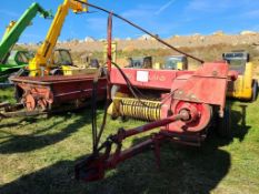 New Holland 276 Small Square Baler