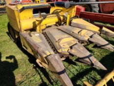 New Holland 360N3 Corn Head