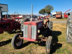 International B414 Tractor 'AS-IS'