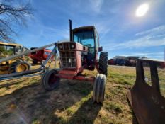 International 1486 Cab Tractor 'Runs & Operates'