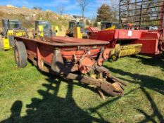 New Holland 518 Manure Spreader