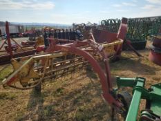 New Holland 256 Bar Rake