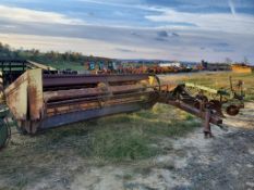 New Holland 469 Haybine