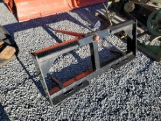 Single Prong Bale Spear