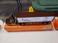 Winross Truck Tractor With Van Trailer