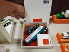 Winross Truck Tractor With Tank Trailer