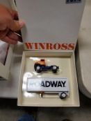 Winross Truck Tractor With Pup Trailer