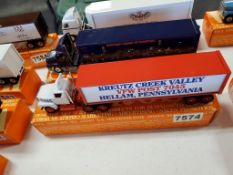 Winross Truck Tractor With Van Trailer