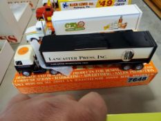 Winross Truck Tractor With Van Trailer