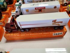 Winross Truck Tractor With Van Trailer