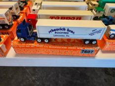 Winross Truck Tractor With Van Trailer