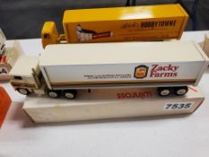 Winross Truck Tractor With Van Trailer