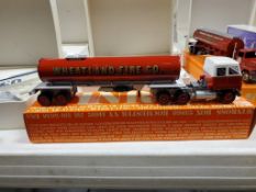 Winross Truck Tractor With Tank Trailer