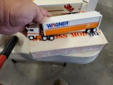 Winross Truck Tractor With Van Trailer