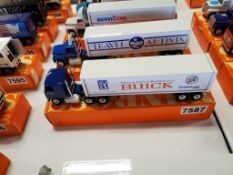 Winross Truck Tractor With Van Trailer