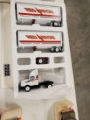Winross Truck Tractor With Double Trailers