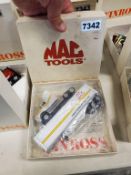 Winross Truck Tractor With Van Trailer