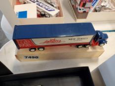 Winross Truck Tractor With Van Trailer