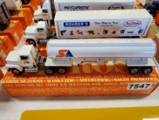 Winross Truck Tractor With Tank Trailer
