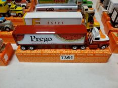 Winross Truck Tractor With Van Trailer