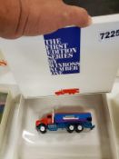 Winross Straight Tanker Truck