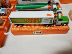 Winross Truck Tractor With Van Trailer