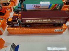 Winross Truck Tractor With Van Trailer