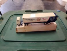 Winross Truck Tractor With Van Trailer