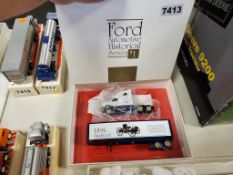 Winross Truck Tractor With Van Trailer