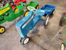 Pedal Tractor Ford 8000