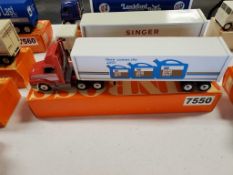Winross Truck Tractor With Van Trailer