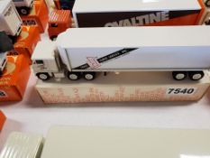 Winross Truck Tractor With Van Trailer