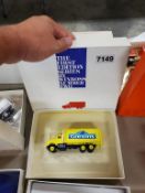 Winross Straight Box Truck