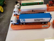 Winross Truck Tractor With Van Trailer