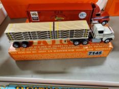 Winross Truck Tractor With Van Trailer