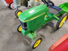 Pedal Tractor John Deere 7410