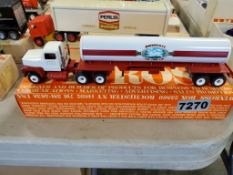 Winross Truck Tractor With Tank Trailer