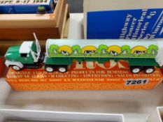 Winross Truck Tractor With Tank Trailer