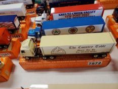 Winross Truck Tractor With Van Trailer