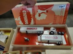 Winross Truck Tractor With Double Trailers